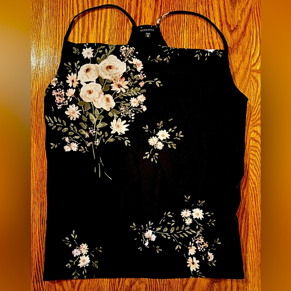 Dynamite top